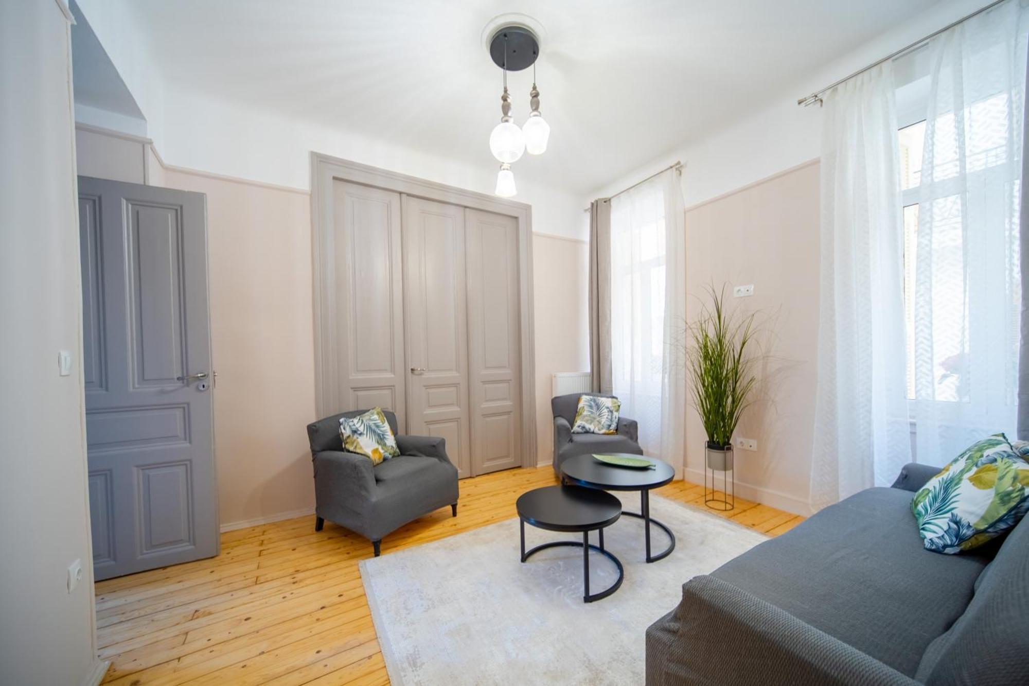 Oikia Tripodon Apartment Атина Екстериор снимка